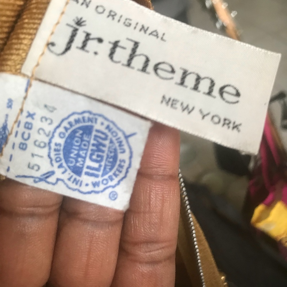 Vintage Gold embellished party dress - Picture 8 of 8